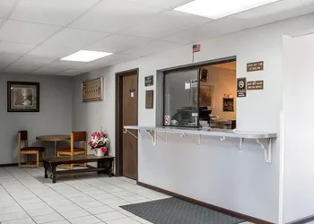 Rodeway Inn Winslow I-40 hotel thumbnail 3