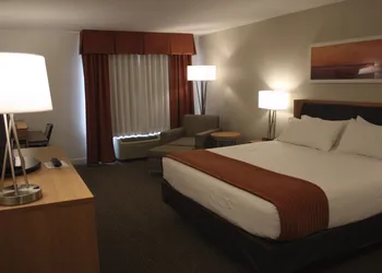 Holiday Inn Express Munising-Lakeview by IHG hotel thumbnail 4