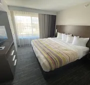 Country Inn & Suites by Radisson, Council Bluffs, IA hotel detail image 4