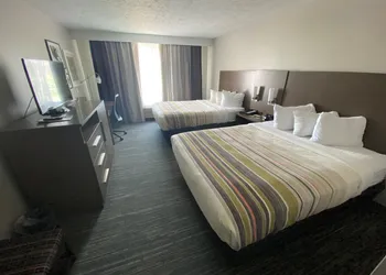 Country Inn & Suites by Radisson, Council Bluffs, IA hotel thumbnail 6