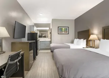 Quality Inn Simpsonville - Greenville hotel thumbnail 3