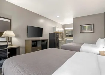 Quality Inn Simpsonville - Greenville hotel thumbnail 4