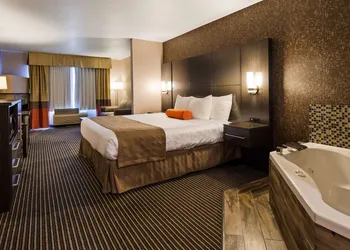 Best Western Plus Rama Inn & Suites hotel thumbnail 7