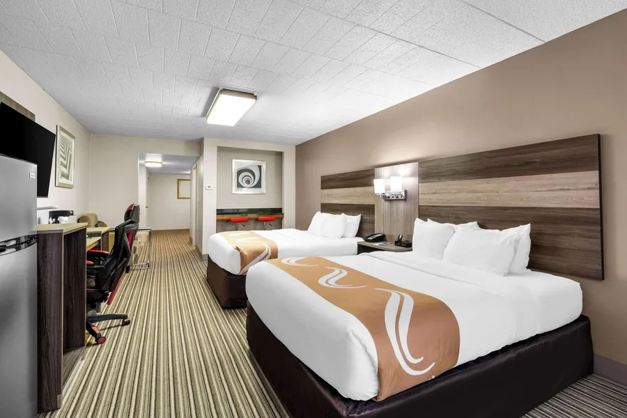 Quality Inn & Suites Altoona hotel detail image 6