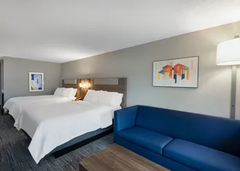Holiday Inn Express & Suites Wadsworth by IHG hotel thumbnail 7