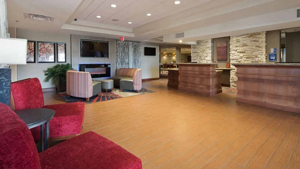 Best Western Plus Willmar hotel detail image 2