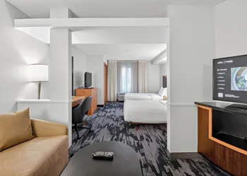 Fairfield Inn & Suites by Marriott Omaha Downtown hotel thumbnail 5