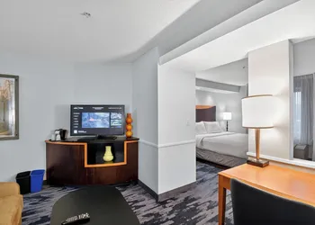 Fairfield Inn & Suites by Marriott Omaha Downtown hotel thumbnail 8