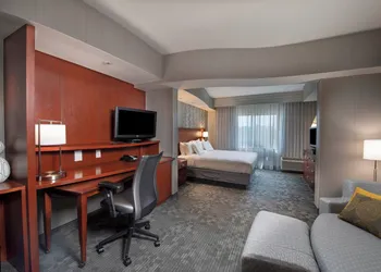 Courtyard by Marriott Atlanta McDonough hotel thumbnail 8