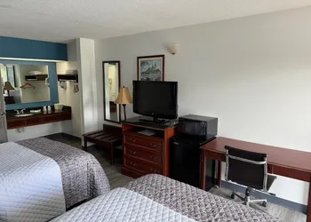 Brentwood Inn & Suites hotel thumbnail 6