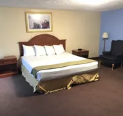 AmeriVu Inn & Suites hotel detail image 4