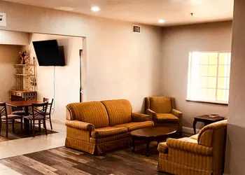 Rodeway Inn Stephenville hotel thumbnail 3