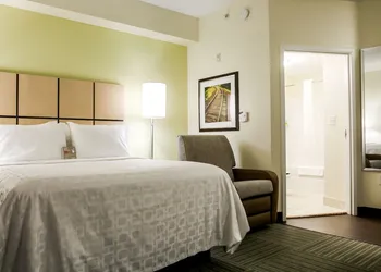 Candlewood Suites Richmond North Glen Allen by IHG hotel thumbnail 3