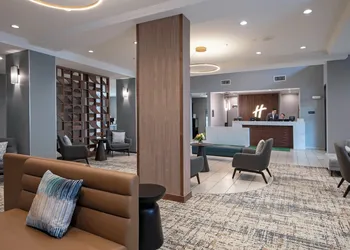 Holiday Inn Hotel & Suites Kamloops by IHG hotel thumbnail 5
