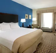 Holiday Inn Express Hotel & Suites Bossier City - Louisiana by IHG hotel detail image 3