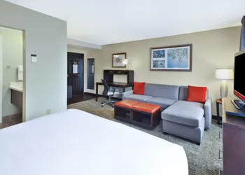 Staybridge Suites Cleveland Mayfield Heights Beachwood by IHG hotel thumbnail 8