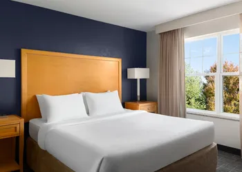 Residence Inn by Marriott Neptune at Gateway Center hotel thumbnail 6