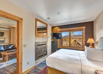 Mountain Lodge Telluride hotel thumbnail 8