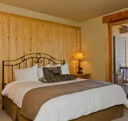 Lodges at Deer Valley hotel detail image 7