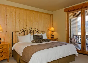 Lodges at Deer Valley hotel thumbnail 7