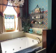 Schuster Mansion Bed & Breakfast hotel detail image 7