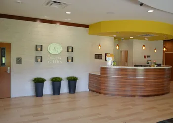 Comfort Suites Bossier City - Shreveport hotel thumbnail 2