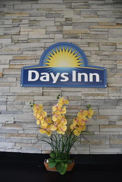 Days Inn by Wyndham Ladson Summerville Charleston hotel detail image 2