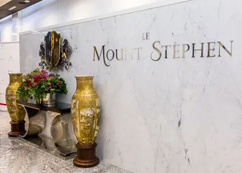 Le Mount Stephen hotel thumbnail 2