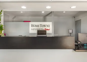 HomeTowne Studios & Suites by Red Roof Greensboro hotel thumbnail 2