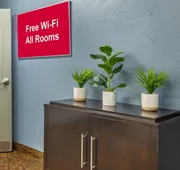 HomeTowne Studios & Suites by Red Roof Greensboro hotel detail image 7