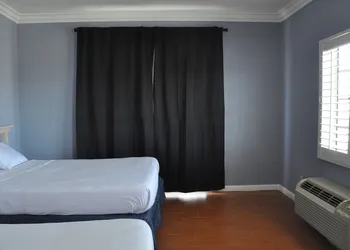 Big A Motel hotel thumbnail 5