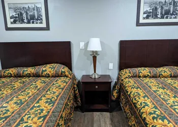 Executive Inn Coopersburg hotel thumbnail 5