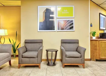 Days Inn by Wyndham Batesville hotel thumbnail 5