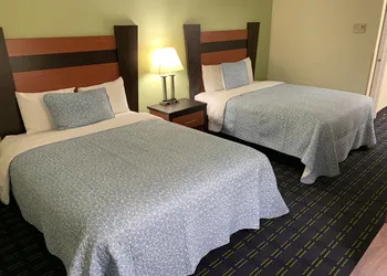 The Mariner Resort Cape Cod by The Red Collection hotel thumbnail 7