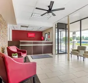 Red Roof Inn Atlanta - Kennesaw State University hotel detail image 3