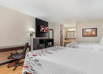 Red Roof Inn Atlanta - Kennesaw State University hotel thumbnail 4