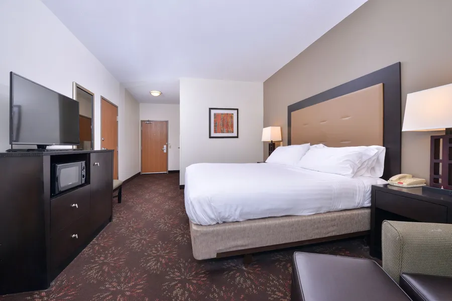 Holiday Inn Express Hotel & Suites Lancaster-Lititz by IHG hotel detail image 2