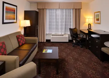 Holiday Inn Express Hotel & Suites Lancaster-Lititz by IHG hotel thumbnail 6