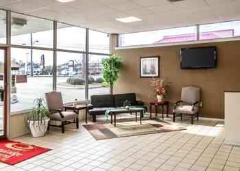 Rodeway Inn & Suites Wilmington North hotel thumbnail 2