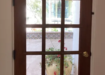 Villa Rosa Inn hotel thumbnail 2