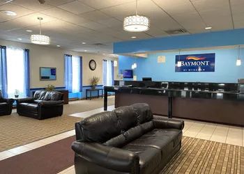 Baymont by Wyndham Queensbury / Lake George hotel thumbnail 3