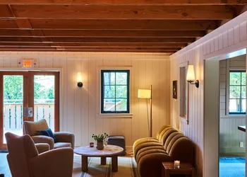 Dawn Ranch hotel thumbnail 3