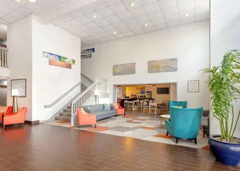 Comfort Inn Meridian - Bonita Lakes hotel thumbnail 4