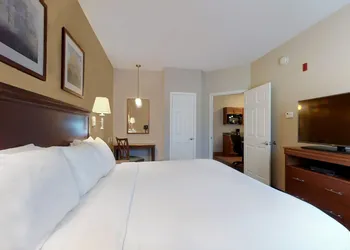 Candlewood Suites Slidell Northshore by IHG hotel thumbnail 3