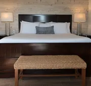 Skipjack Resort & Marina hotel detail image 4
