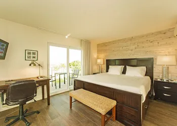 Skipjack Resort & Marina hotel thumbnail 5