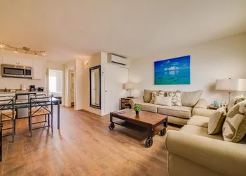 Skipjack Resort & Marina hotel thumbnail 6
