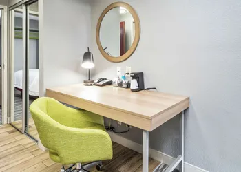 Hampton Inn by Hilton Wilson hotel thumbnail 5