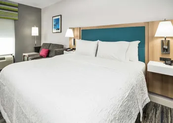Hampton Inn by Hilton Wilson hotel thumbnail 8