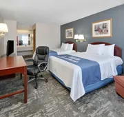 Days Inn & Suites by Wyndham Bentonville hotel detail image 4